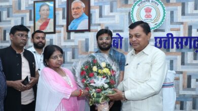 श्रम मंत्री देवांगन ने श्रम कल्याण मण्डल के अध्यक्ष का कार्यभार ग्रहण किया